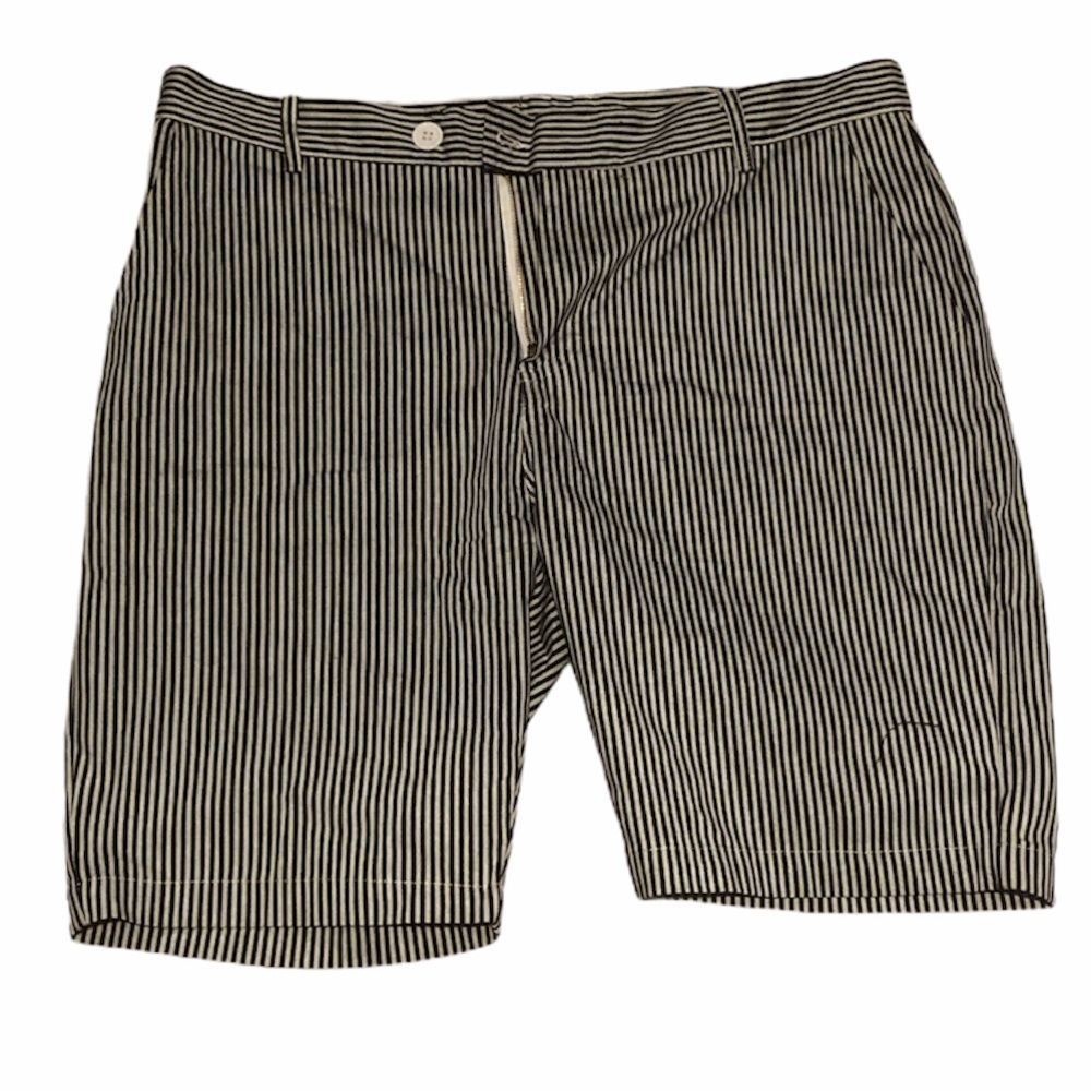 Black and white striped shorts sz 36